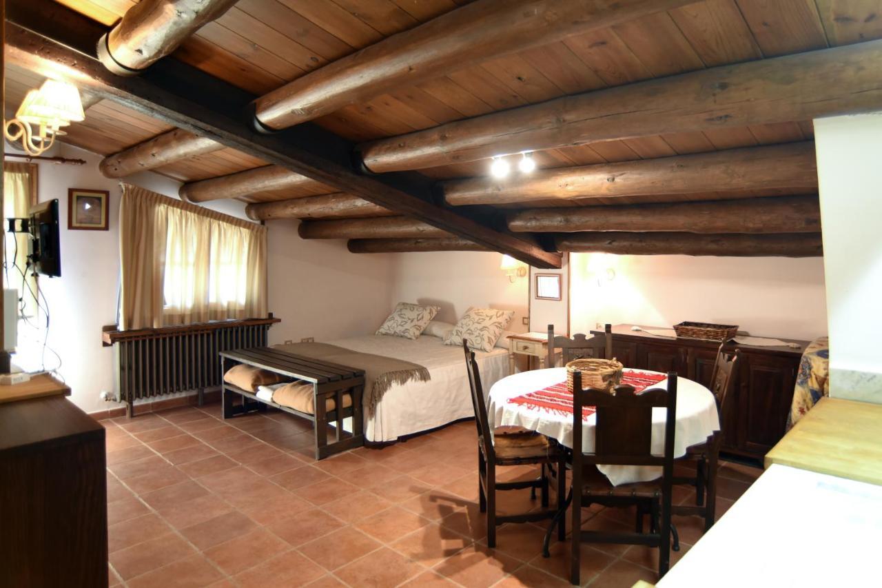 Turisme Rural Mas Isoles Casa de hóspedes Ripoll Exterior foto